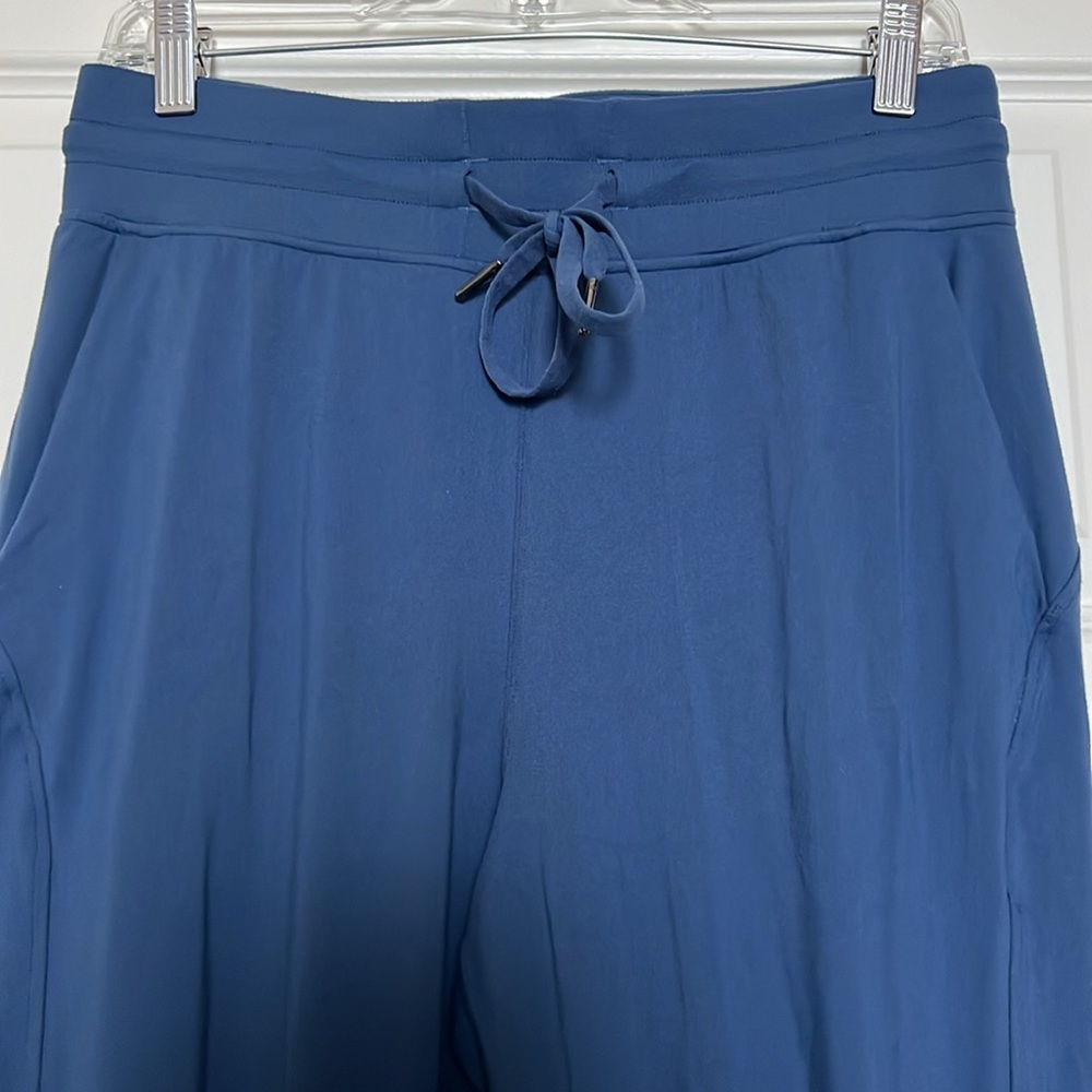 Lululemon Ready to Rulu high rise cropped jogger - Picture 2 of 4